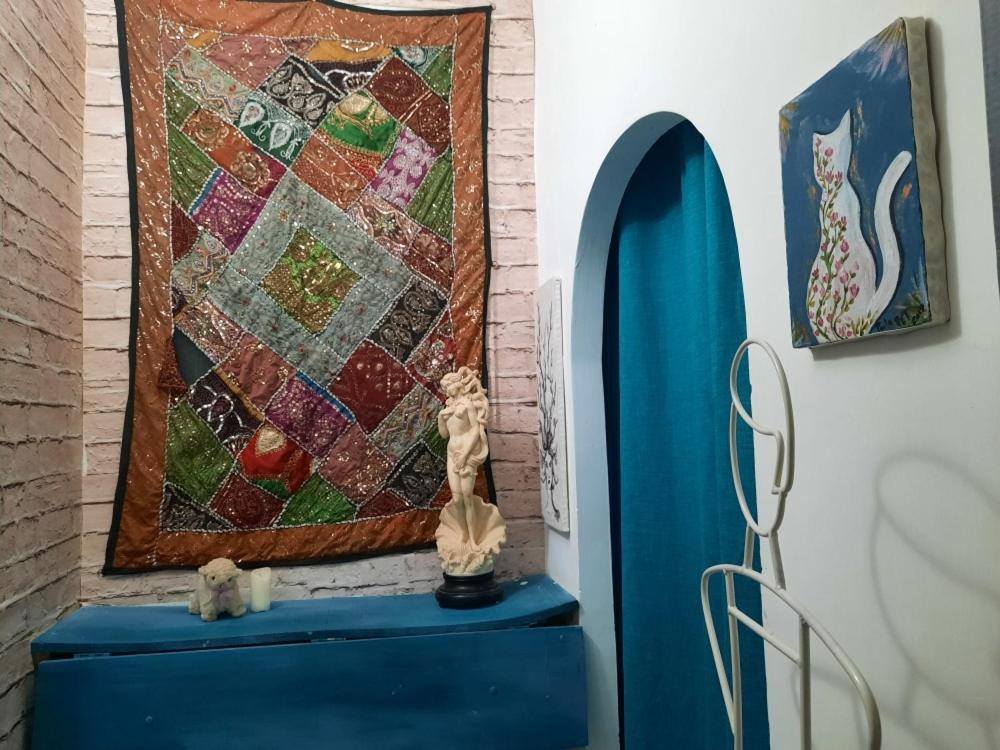 La Casa Nella Roccia Apartment Наполи Екстериор снимка